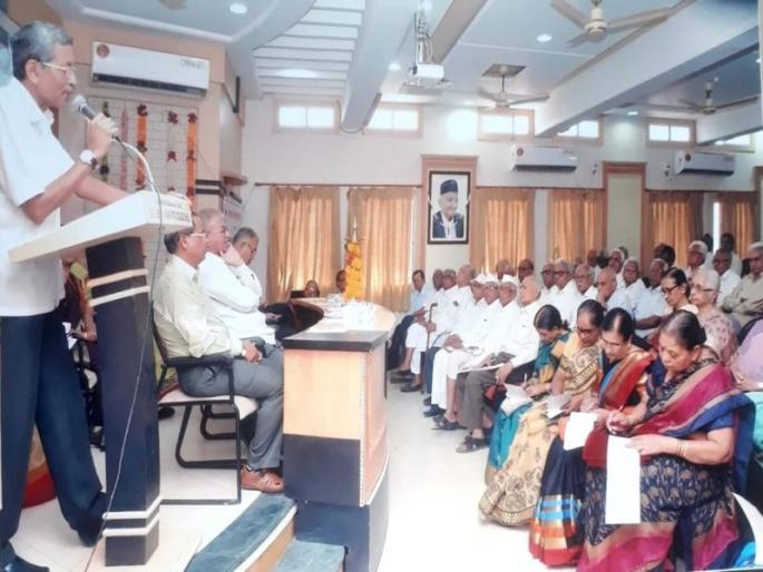 Workshops for Senior Citizens in ZBP Patil College, Dhule | धुळे येथील झेड.बी.पाटील महाविद्यालयात ज्येष्ठ नागरिकांसाठी कार्यशाळा Workshops for Senior Citizens in ZBP Patil College, Dhule | धुळे येथील झेड.बी.पाटील महाविद्यालयात ज्येष्ठ नागरिकांसाठी कार्यशाळा