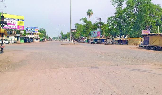 The economic cycle in the district stopped again | जिल्हाभरातील अर्थचक्र पुन्हा थांबले The economic cycle in the district stopped again | जिल्हाभरातील अर्थचक्र पुन्हा थांबले