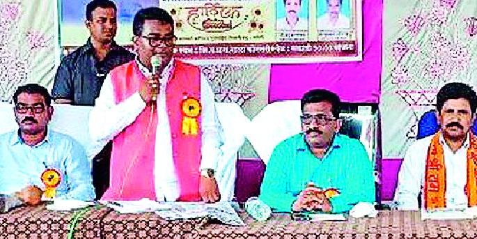 Construction of the project in collaboration with farmers | शेतकऱ्यांच्या सहकार्याने प्रकल्पाची उभारणी Construction of the project in collaboration with farmers | शेतकऱ्यांच्या सहकार्याने प्रकल्पाची उभारणी