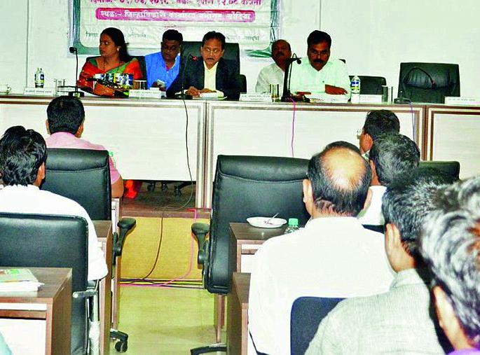 Plan to increase the area under cultivation | लागवडीखालील क्षेत्र वाढविण्याचे नियोजन करा Plan to increase the area under cultivation | लागवडीखालील क्षेत्र वाढविण्याचे नियोजन करा