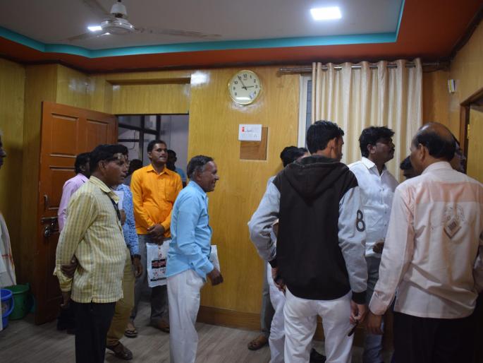In the ZP meeting, | जि.प.त सभेपूर्वीच वादाची फोडणी  In the ZP meeting, | जि.प.त सभेपूर्वीच वादाची फोडणी