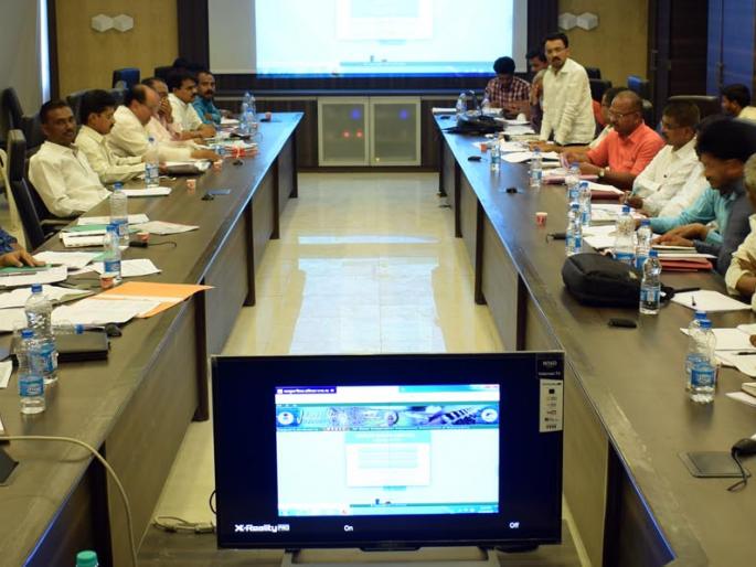 Minority Executive Engineer Notice | लघुसिंचनच्या कार्यकारी अभियंत्यास नोटीस