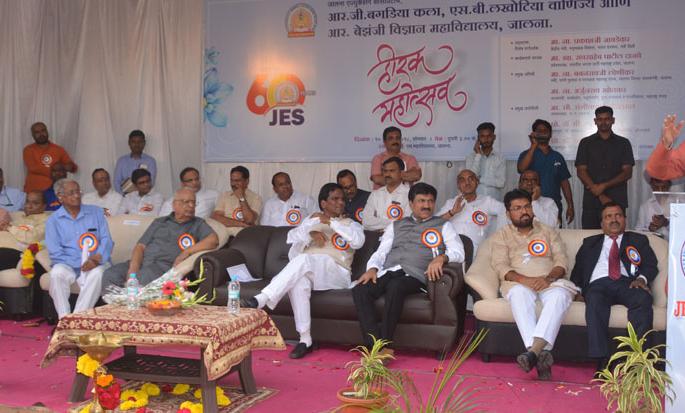 Provision of substantial funds for quality education and research | दर्जेदार शिक्षण, संशोधनासाठी भरीव निधीची तरतूद Provision of substantial funds for quality education and research | दर्जेदार शिक्षण, संशोधनासाठी भरीव निधीची तरतूद