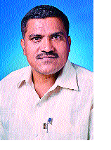 Facilitating laugh-making maths | हसत-खेळत गणिताचे शिक्षण घेण्याची सुविधा Facilitating laugh-making maths | हसत-खेळत गणिताचे शिक्षण घेण्याची सुविधा