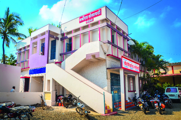 'Sarvodaya' in Kodoli's co-operation movement | कोडोलीच्या सहकार चळवळीतील ‘सर्वोदय’ 'Sarvodaya' in Kodoli's co-operation movement | कोडोलीच्या सहकार चळवळीतील ‘सर्वोदय’