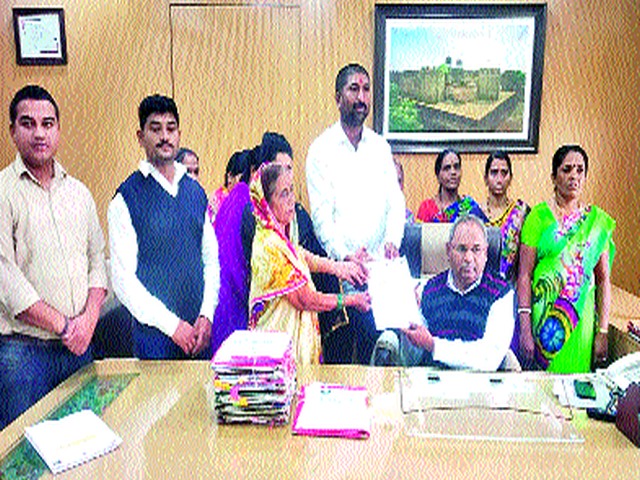 Start a health center at Nima Bhawan | निमा भवनाच्या जागेवर आरोग्य केंद्र सुरू करा Start a health center at Nima Bhawan | निमा भवनाच्या जागेवर आरोग्य केंद्र सुरू करा