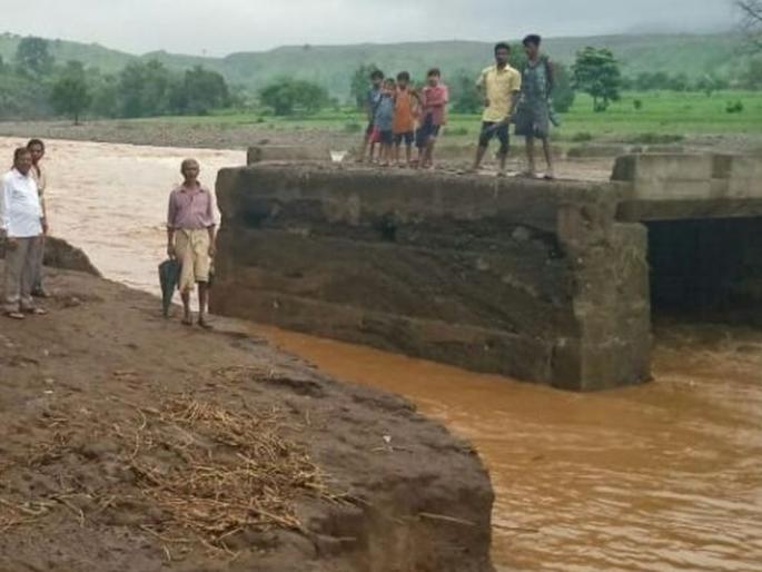 Demand for Rs 42 crore to compensate for the loss of rain | अतीवृष्टीतील नुकसानीच्या भरपाईसाठी शासनाकडे 42 कोटी रुपयांची मागणी