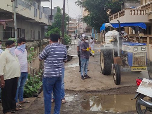 Five people from Shahada and Torkheda were hit by a corona | शहादा व तोरखेडा येथील पाच जणांना कोरोनाची बाधा Five people from Shahada and Torkheda were hit by a corona | शहादा व तोरखेडा येथील पाच जणांना कोरोनाची बाधा