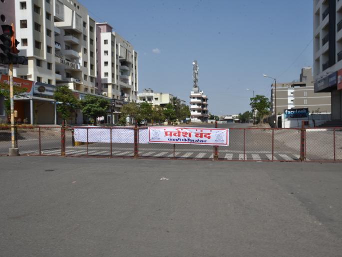 Crimes against corporator for playing cricket in communication | Coronavirus: संचारबंदीत क्रिकेट खेळल्याने नगरसेवकाच्या विरोधात गुन्हा Crimes against corporator for playing cricket in communication | Coronavirus: संचारबंदीत क्रिकेट खेळल्याने नगरसेवकाच्या विरोधात गुन्हा