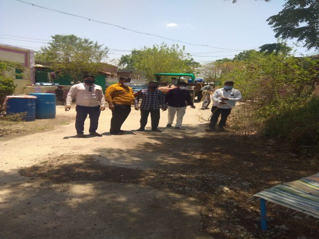 Disinfectant spraying at Rajapur | राजापूर येथे जंतुनाशक फवारणी Disinfectant spraying at Rajapur | राजापूर येथे जंतुनाशक फवारणी