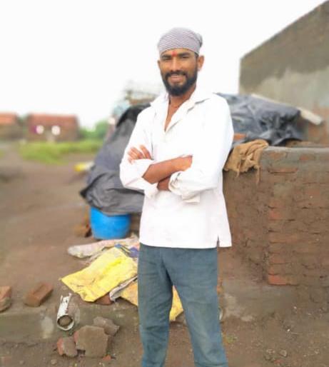 One killed in an unidentified vehicle collision in Nandurshingote Shivara | नांदूरशिंगोटे शिवारात अज्ञात वाहनाच्या धडकेत एक ठार