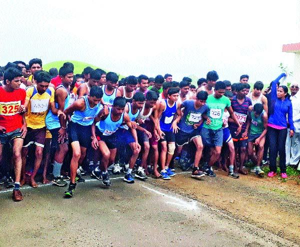 Pantal Intercollegarate Krusanti Tournament | पेठला आंतरमहाविद्यालयीन क्र ॉसकंट्री स्पर्धा