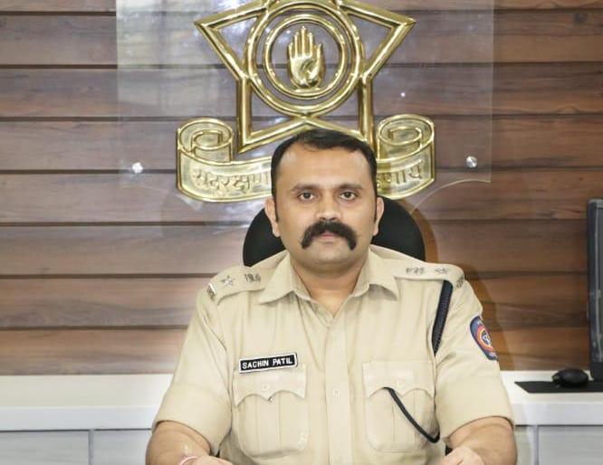 Prepare a blueprint of village goons | गावगुंडांची ब्ल्यू प्रिंट तयार