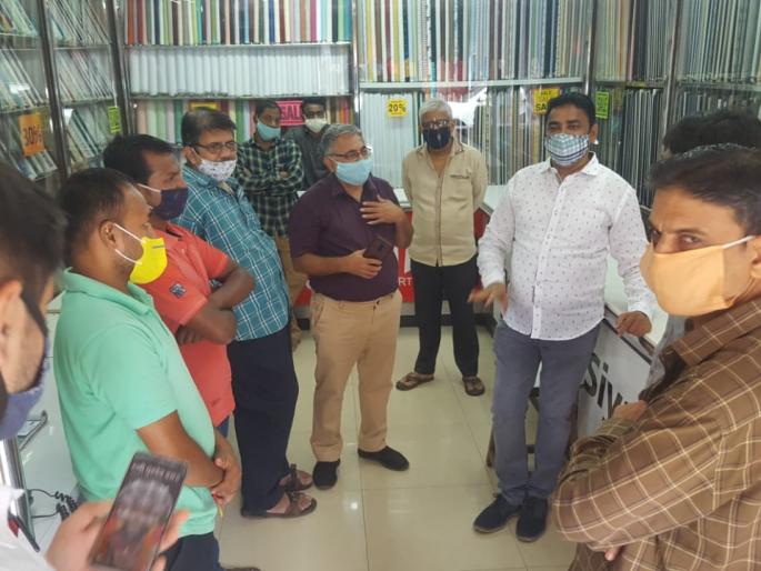 People should not be held hostage by curfew: Shekhar Mane | जनता कर्फ्यूतून वेठीस धरू नये : शेखर माने