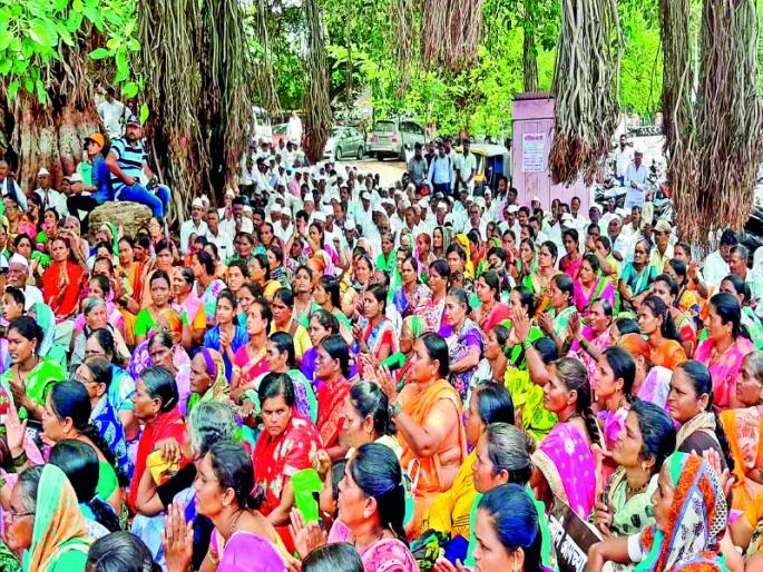 I will not one inch land to given for airport | प्राण गेला तरी बेहत्तर, पण एक इंचही जमीन विमानतळासाठी देणार नाही I will not one inch land to given for airport | प्राण गेला तरी बेहत्तर, पण एक इंचही जमीन विमानतळासाठी देणार नाही