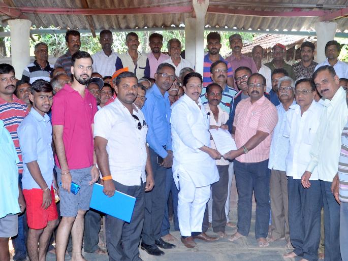Fight to rebuild Nardway project affected! The decision in the meeting | नरडवे प्रकल्पग्रस्त पुन्हा उभारणार लढा ! बैठकीत निर्णय Fight to rebuild Nardway project affected! The decision in the meeting | नरडवे प्रकल्पग्रस्त पुन्हा उभारणार लढा ! बैठकीत निर्णय