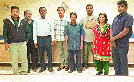  'ST' employee's 'NatyaSugandh' on stage | रंगमंचावर ‘एसटी’ कर्मचा-यांचा ‘नाट्यसुगंध’