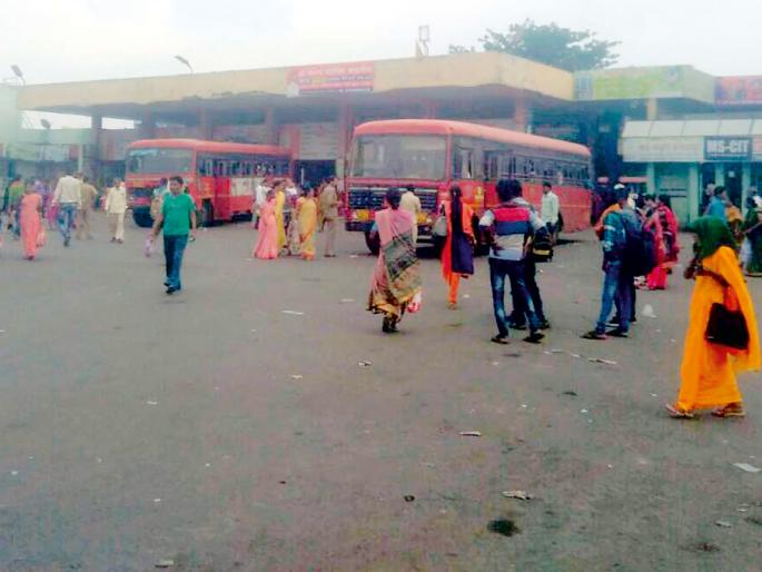 Wardha bus station changing variant | वर्धा बसस्थानकाचे बदलणार रूप Wardha bus station changing variant | वर्धा बसस्थानकाचे बदलणार रूप