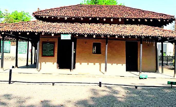 The contribution of 'Kasturba' in the independence movement | ‘कस्तुरबा’ यांचे स्वातंत्र्यचळवळीत मोलाचे योगदान The contribution of 'Kasturba' in the independence movement | ‘कस्तुरबा’ यांचे स्वातंत्र्यचळवळीत मोलाचे योगदान