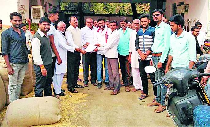 S.R. Suspending Jinging License | एस.आर. जिनिंगचा परवाना निलंबित