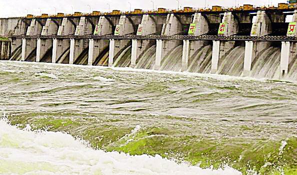 Money will be required to pay for water | बेंबळाच्या पाण्यासाठी मोजावे लागणार पैसे Money will be required to pay for water | बेंबळाच्या पाण्यासाठी मोजावे लागणार पैसे