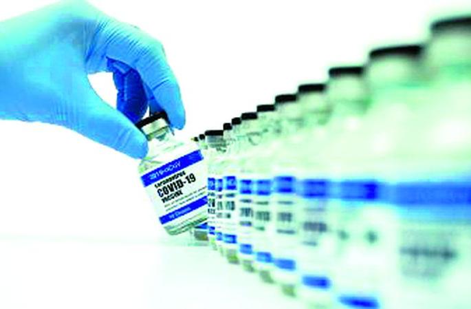 The district gets only 50 per cent of the demand for remedicavir | जिल्ह्याला मागणीच्या ५० टक्केच ‘रेमडेसीवीर’चा होतोय पुरवठा The district gets only 50 per cent of the demand for remedicavir | जिल्ह्याला मागणीच्या ५० टक्केच ‘रेमडेसीवीर’चा होतोय पुरवठा