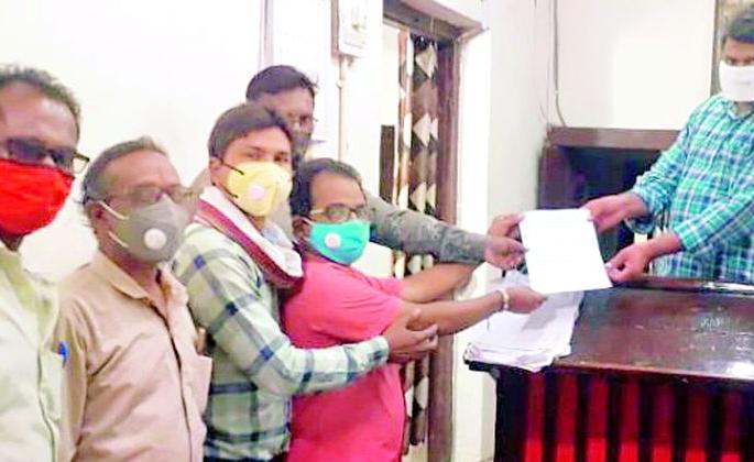 Blasting shakes homes in Darwaza | ब्लास्टिंगमुळे दारव्हात घरांना हादरे