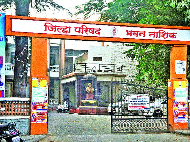 BDOs have the right to inspect health centers | आरोग्य केंद्रे तपासण्याचा अधिकार बीडीओंकडे BDOs have the right to inspect health centers | आरोग्य केंद्रे तपासण्याचा अधिकार बीडीओंकडे