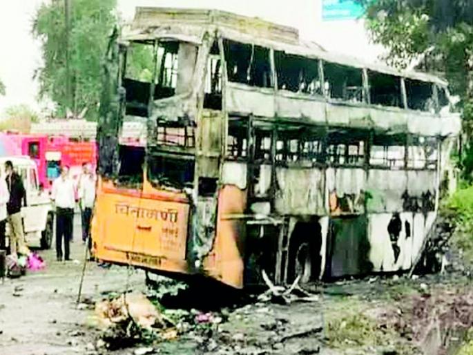 RTO will take action for more passengers than capacity | क्षमतेपेक्षा अधिक प्रवासी आरटीओ करणार कारवाई RTO will take action for more passengers than capacity | क्षमतेपेक्षा अधिक प्रवासी आरटीओ करणार कारवाई