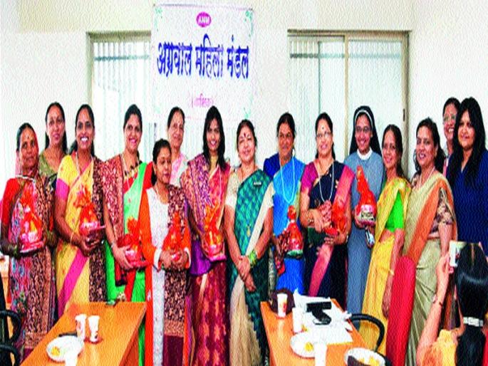 Women's Welfare Association in various fields on behalf of Vision Academy | व्हिजन अकॅडमी संस्थेच्या वतीने विविध क्षेत्रांतील महिलांचा गौरव Women's Welfare Association in various fields on behalf of Vision Academy | व्हिजन अकॅडमी संस्थेच्या वतीने विविध क्षेत्रांतील महिलांचा गौरव
