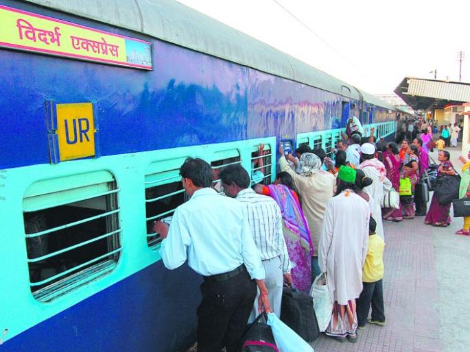 Shortage of block breaks in Nagpur section of Central Railway | मध्य रेल्वेच्या नागपूर विभागात ब्रेक ब्लॉकचा तुटवडा Shortage of block breaks in Nagpur section of Central Railway | मध्य रेल्वेच्या नागपूर विभागात ब्रेक ब्लॉकचा तुटवडा