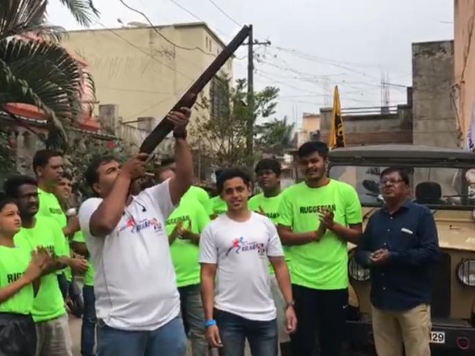 Jalosh Nodla: Arrested for firing in air | जल्लोष नडला : हवेत गोळीबार करणाऱ्या उचगावच्या तरुणास अटक-- बंदुकीसह चार रिकाम्या पुंगळ्या जप्त Jalosh Nodla: Arrested for firing in air | जल्लोष नडला : हवेत गोळीबार करणाऱ्या उचगावच्या तरुणास अटक-- बंदुकीसह चार रिकाम्या पुंगळ्या जप्त