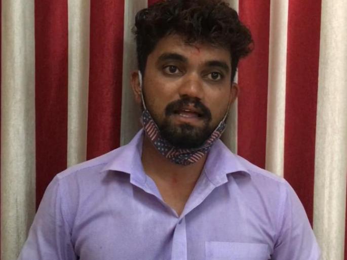 He stopped the oxygen-carrying bus, arrested the young man | त्याने चक्क अडवली ऑक्सिजनवाहक बस, तरुणास अटक