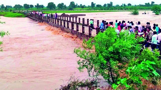 Sage; River-Nale 'Overflow' | संततधार; नदी-नाले ‘ओव्हरफ्लो’ Sage; River-Nale 'Overflow' | संततधार; नदी-नाले ‘ओव्हरफ्लो’