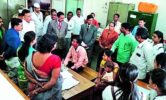 The huge response of the National Lok Adalat Party | राष्ट्रीय लोकअदालतला पक्षकारांचा प्रचंड प्रतिसाद