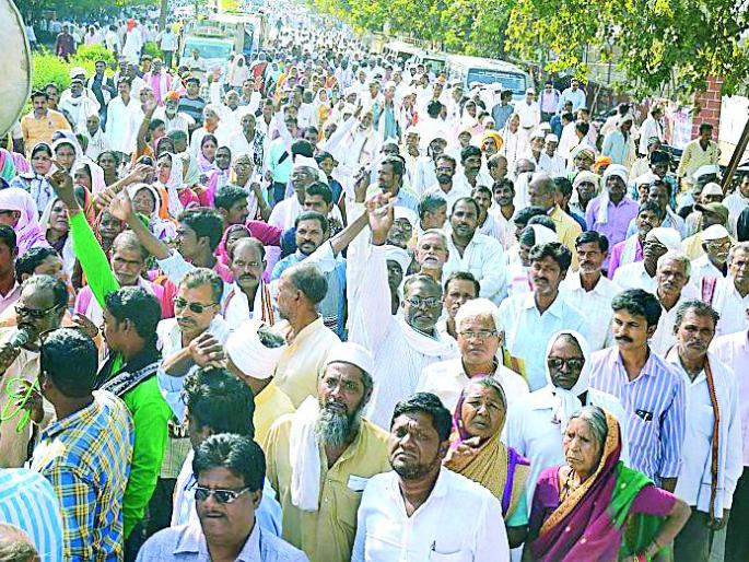 Front of Projected Action Committee | प्रकल्पग्रस्त कृती समितीचा मोर्चा Front of Projected Action Committee | प्रकल्पग्रस्त कृती समितीचा मोर्चा