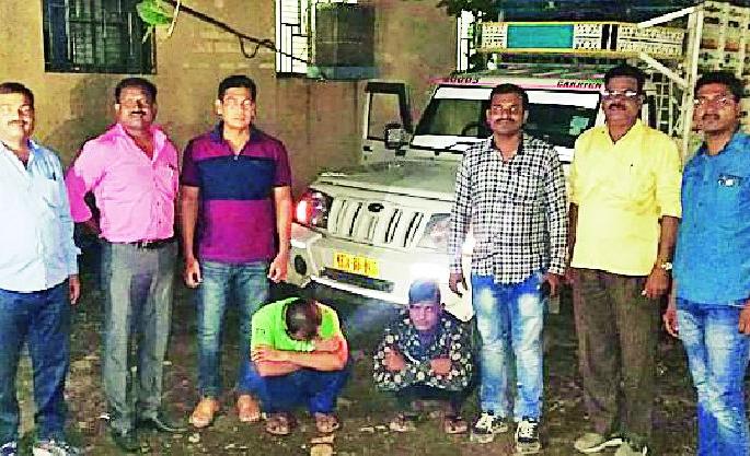 Govansh rescued from backyard | परतवाड्यातून गोवंशाची सुटका