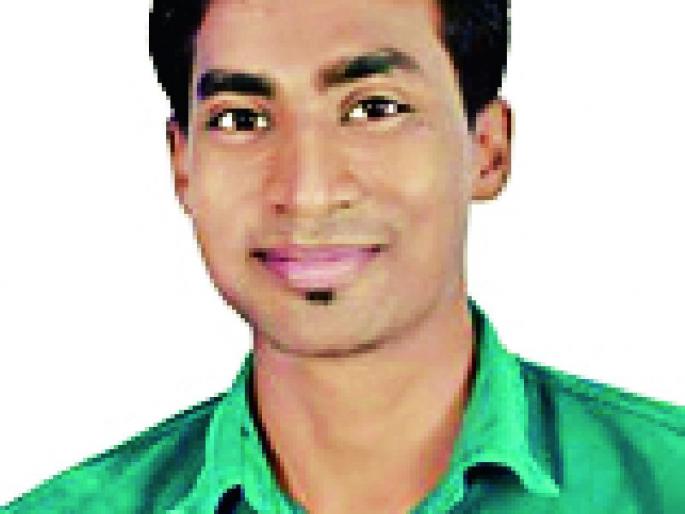 Suspended worker's suicide in power distribution | वीज वितरणच्या निलंबित कर्मचाऱ्याची आत्महत्या Suspended worker's suicide in power distribution | वीज वितरणच्या निलंबित कर्मचाऱ्याची आत्महत्या