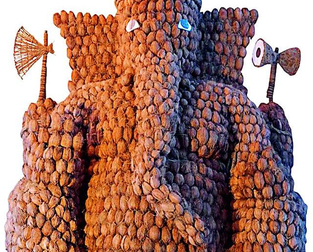 'King of Ganeshpura' is a true dream | ‘गणेशपूरचा राजा’ साकारतोय श्रीफळातून 'King of Ganeshpura' is a true dream | ‘गणेशपूरचा राजा’ साकारतोय श्रीफळातून