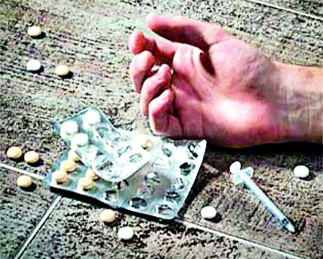 53 suicides in Worli Thane | वर्षभरात वरठी ठाण्याच्या हद्दीत ५३ आत्महत्या