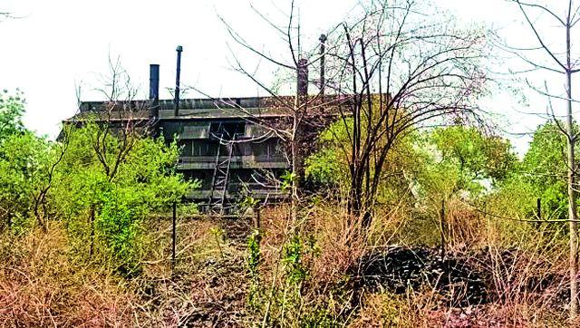 Unifero factory startup day | युनिफेरो कारखाना सुरू होणे दिवास्वप्न ठरणार Unifero factory startup day | युनिफेरो कारखाना सुरू होणे दिवास्वप्न ठरणार