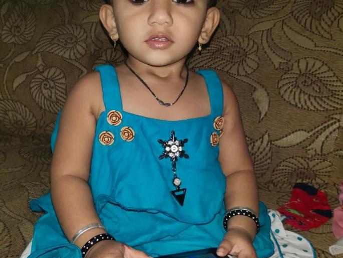 Girl dies after being hanged at Mhaswe | म्हसवे येथे झोक्याची फाशी लागून बालिकेचा मृत्यू Girl dies after being hanged at Mhaswe | म्हसवे येथे झोक्याची फाशी लागून बालिकेचा मृत्यू