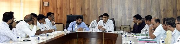 Extension of restraining order issued as per level 4 | स्तर ४ नुसार जारी केलेल्या प्रतिबंधात्मक आदेशास मुदतवाढ Extension of restraining order issued as per level 4 | स्तर ४ नुसार जारी केलेल्या प्रतिबंधात्मक आदेशास मुदतवाढ