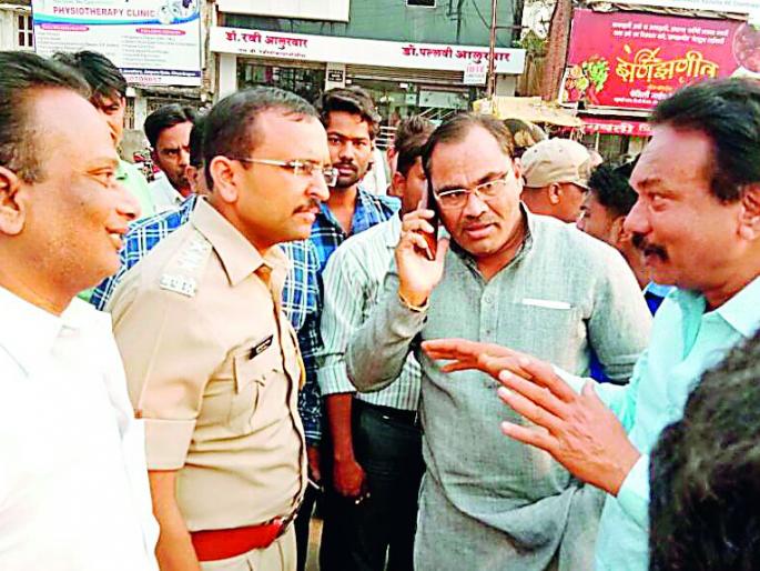 Traffic on the Jatpura Gate can be broken | जटपुरा गेटवरील वाहतूक कोंडी फुटणार Traffic on the Jatpura Gate can be broken | जटपुरा गेटवरील वाहतूक कोंडी फुटणार