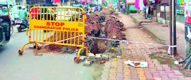 Power channels will be underground till Girnar Chowk | गिरनार चौकपर्यंत वीज वाहिन्या भूमिगत होणार Power channels will be underground till Girnar Chowk | गिरनार चौकपर्यंत वीज वाहिन्या भूमिगत होणार