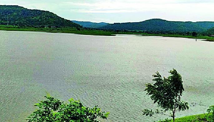 The depression in the Pachiguddam Irrigation Project does not eclipse | पकडीगुड्डम सिंचन प्रकल्पाला लागलेले उदासीनतेचे ग्रहण सुटेना