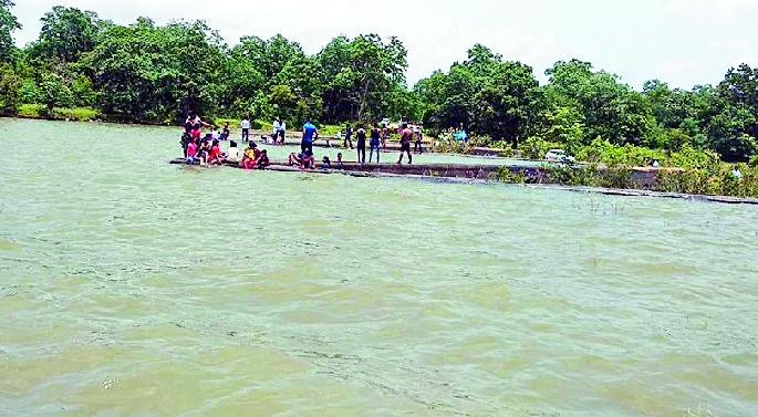 Equestrian after five years | घोडाझरी पाच वर्षांनंतर तुडुंब