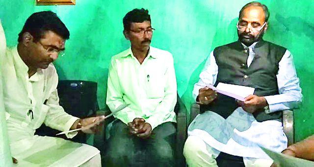 Dadaji Khobragade's memorial and research center will be set up | दादाजी खोब्रागडे यांचे स्मारक व संशोधन केंद्र उभारणार Dadaji Khobragade's memorial and research center will be set up | दादाजी खोब्रागडे यांचे स्मारक व संशोधन केंद्र उभारणार