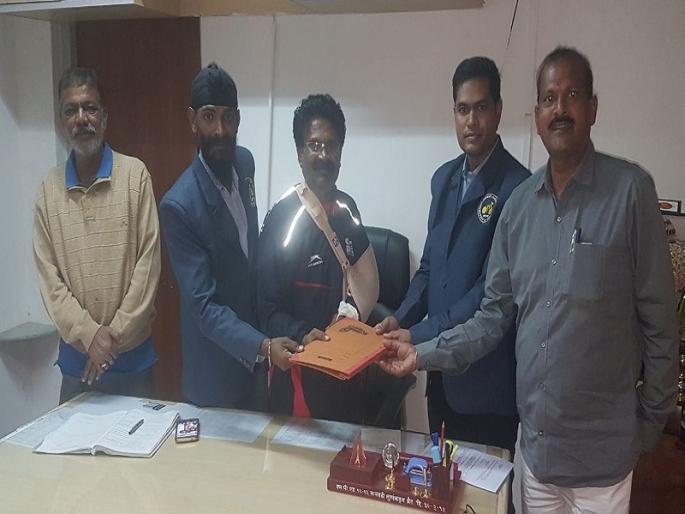 In the intermediate college competition of the bicycle game | सायकल खेळाचा आंतरमहाविद्यालयीन स्पर्धेत समावेश करावा In the intermediate college competition of the bicycle game | सायकल खेळाचा आंतरमहाविद्यालयीन स्पर्धेत समावेश करावा