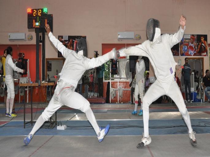 Now the fencing game also includes 'Play India' | आता तलवारबाजी खेळाचाही ‘खेलो इंडिया’त समावेश Now the fencing game also includes 'Play India' | आता तलवारबाजी खेळाचाही ‘खेलो इंडिया’त समावेश